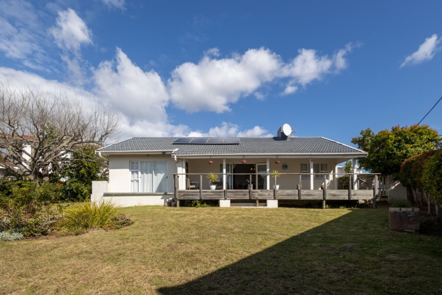 3 Bedroom Property for Sale in Upper Robberg Western Cape